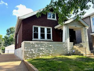 5230 Bancroft Avenue, St Louis, MO 63109