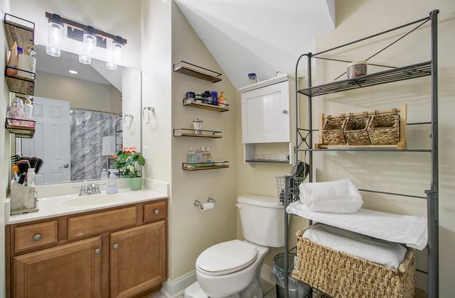 110 Venezia Court, Ladson, SC 29456