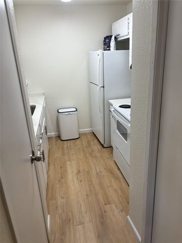 2200 E Trinity Mills Road 715, Carrollton, TX 75006