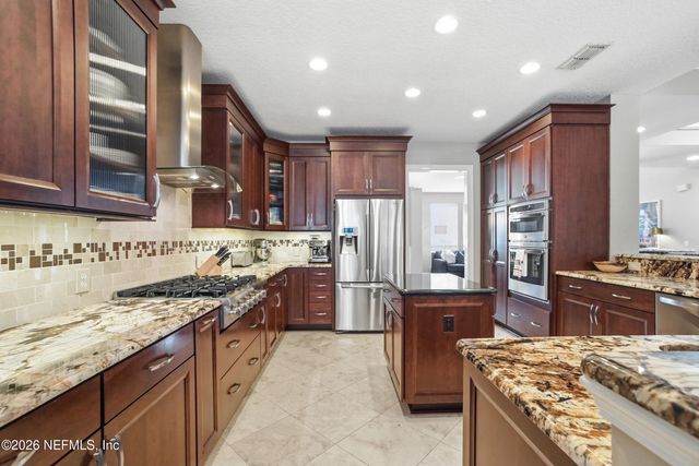 8614 HUNTERS CREEK Drive S, Jacksonville, FL 32256