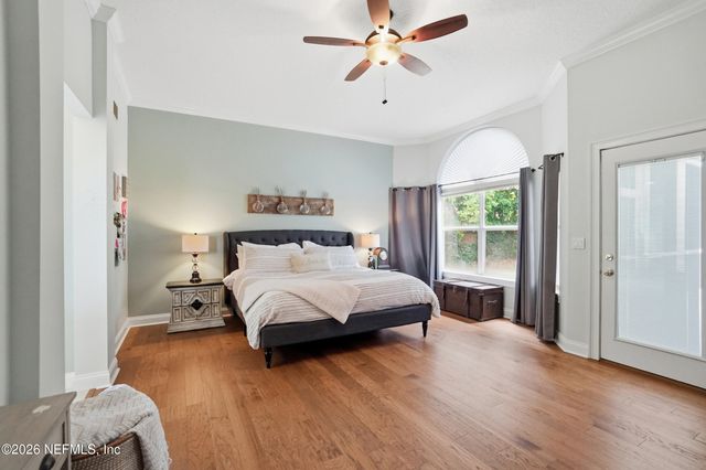 8614 HUNTERS CREEK Drive S, Jacksonville, FL 32256