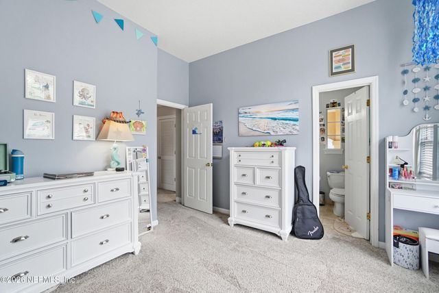 8614 HUNTERS CREEK Drive S, Jacksonville, FL 32256