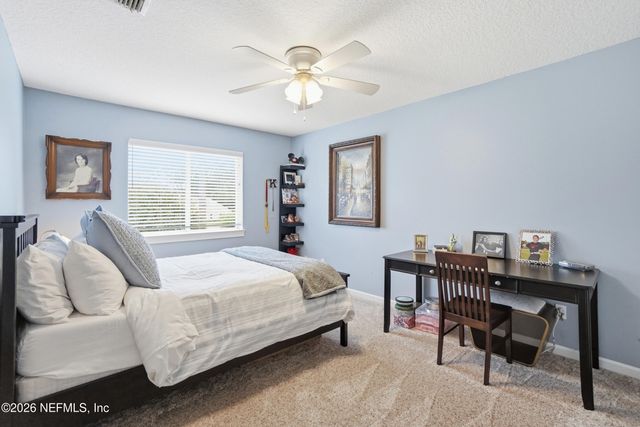 8614 HUNTERS CREEK Drive S, Jacksonville, FL 32256