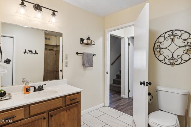 2777 Mountain View Circle, Sevierville, TN 37862