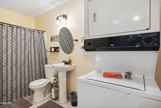 2777 Mountain View Circle, Sevierville, TN 37862