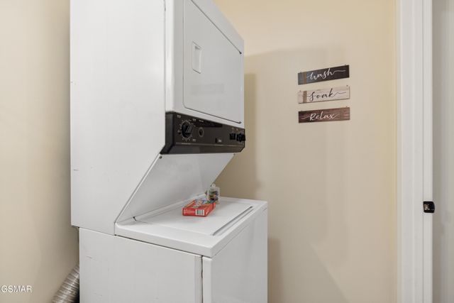 2777 Mountain View Circle, Sevierville, TN 37862