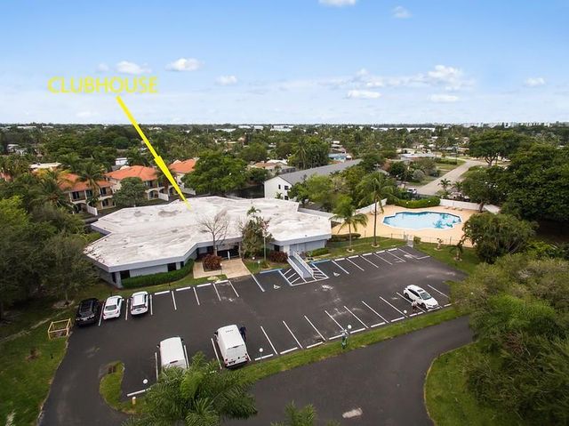 103 Royal Park Drive 1E, Oakland Park, FL 33309