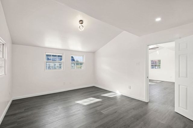 5 Trenton St, Yarmouth, MA 02673