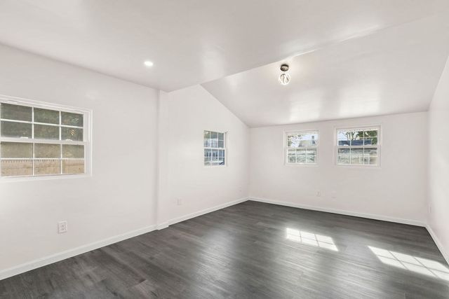 5 Trenton St, Yarmouth, MA 02673