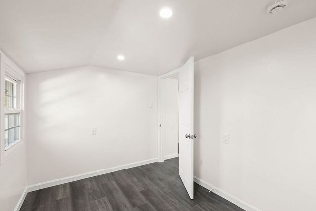 5 Trenton St, Yarmouth, MA 02673
