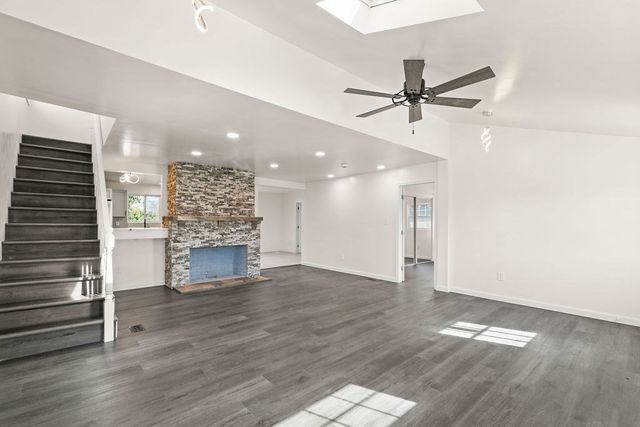 5 Trenton St, Yarmouth, MA 02673