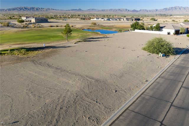 2154 E Calle Salamanca, Fort Mohave, AZ 86426