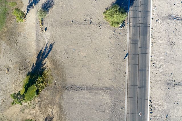 2154 E Calle Salamanca, Fort Mohave, AZ 86426