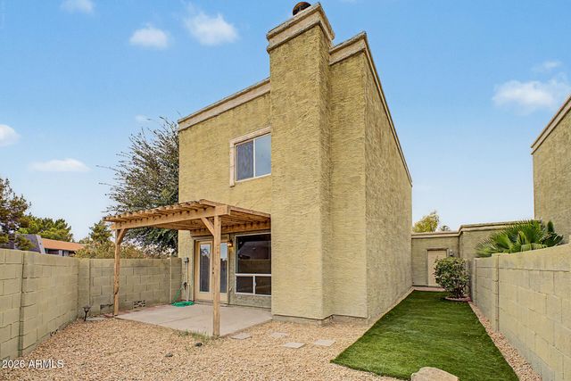 815 E GROVERS Avenue 28, Phoenix, AZ 85022