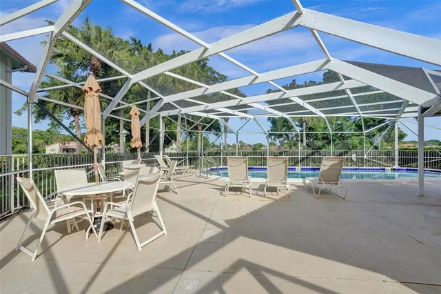 3081 HOLIDAY SPRINGS Boulevard 102-6, Margate, FL 33063