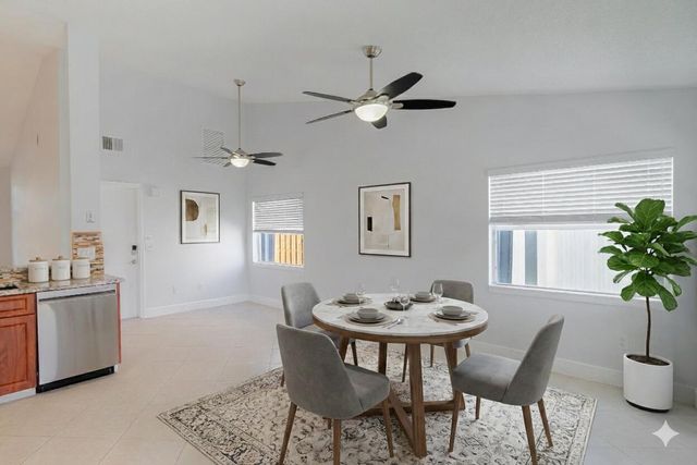 5507 Pebble Brook Lane, Boynton Beach, FL 33472