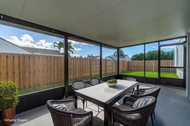 5507 Pebble Brook Lane, Boynton Beach, FL 33472