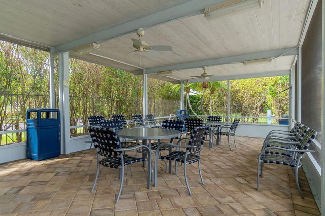 5507 Pebble Brook Lane, Boynton Beach, FL 33472