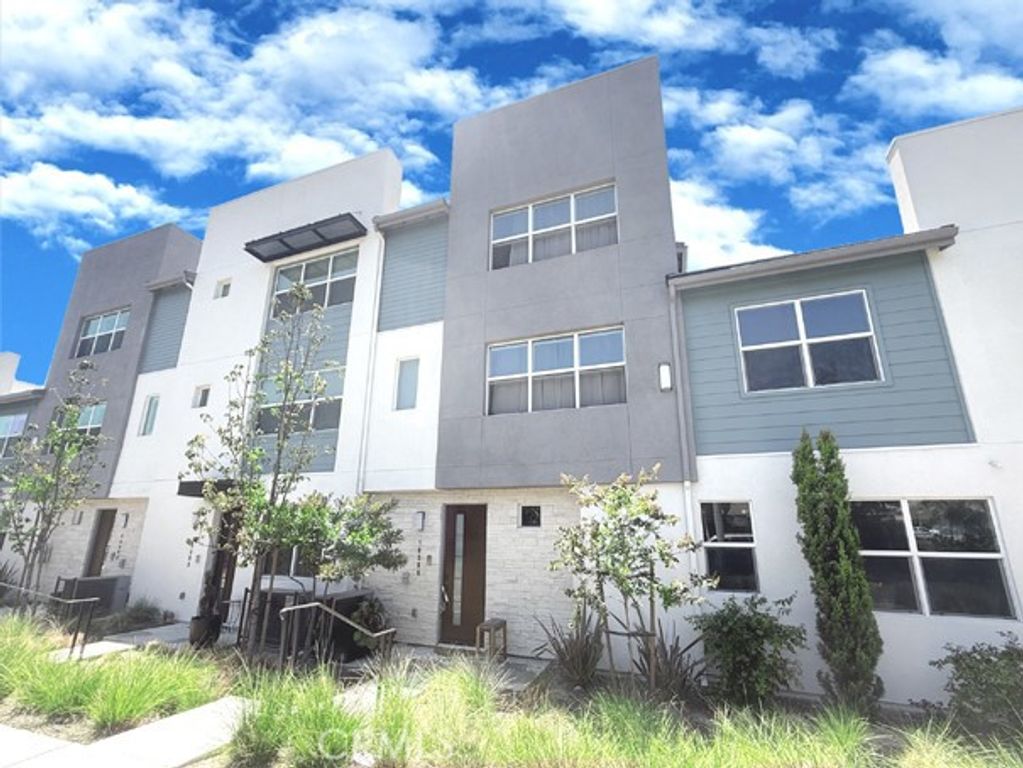 10586 Cannon Dr, Rancho Cucamonga, CA 91730