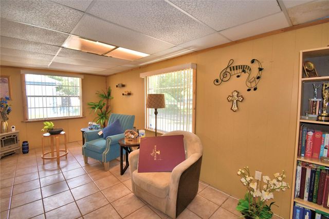 2779 ROBINWOOD DRIVE, Clearwater, FL 33759