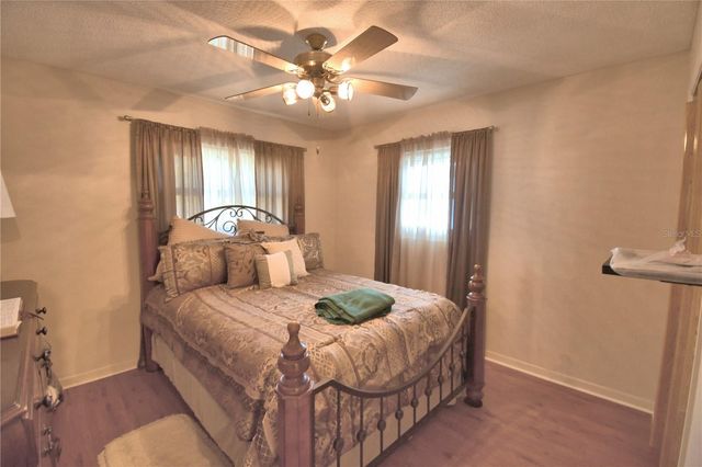 2779 ROBINWOOD DRIVE, Clearwater, FL 33759