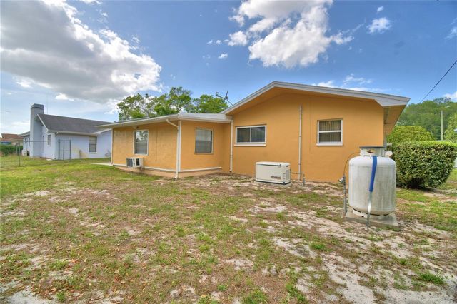 2779 ROBINWOOD DRIVE, Clearwater, FL 33759