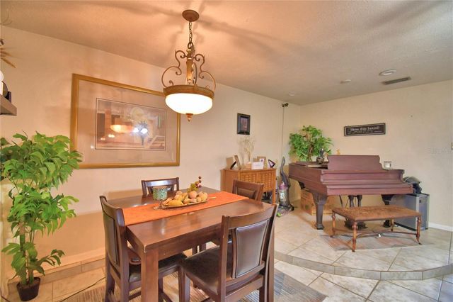 2779 ROBINWOOD DRIVE, Clearwater, FL 33759