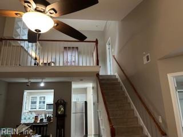 304 N Gainsborough SQ, Chesapeake, VA 23320