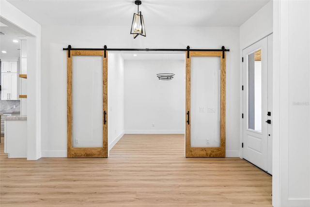 14823 CRIMSON OAKS TRAIL, Dade City, FL 33525