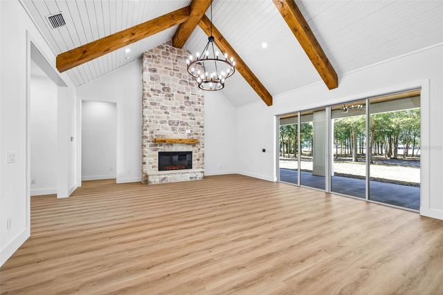 14823 CRIMSON OAKS TRAIL, Dade City, FL 33525