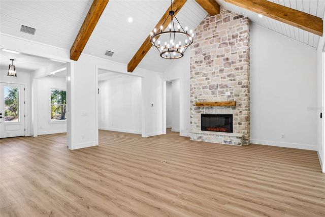 14823 CRIMSON OAKS TRAIL, Dade City, FL 33525