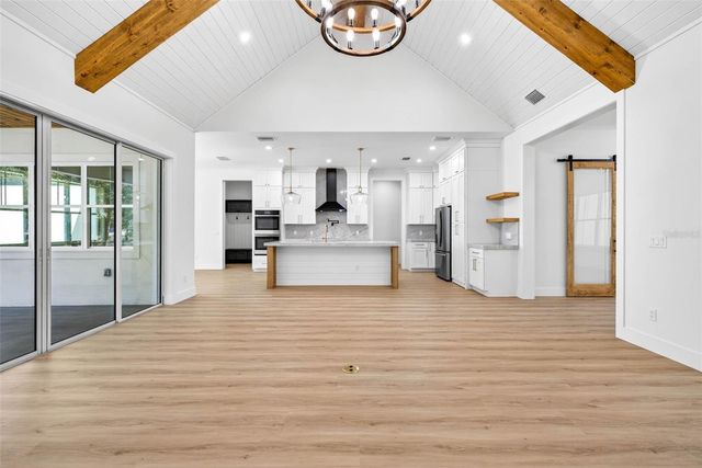 14823 CRIMSON OAKS TRAIL, Dade City, FL 33525