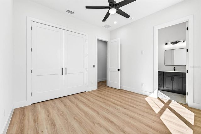 14823 CRIMSON OAKS TRAIL, Dade City, FL 33525