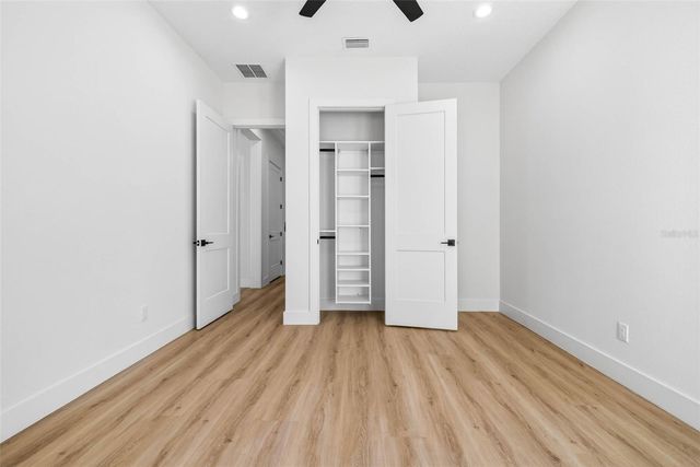 14823 CRIMSON OAKS TRAIL, Dade City, FL 33525