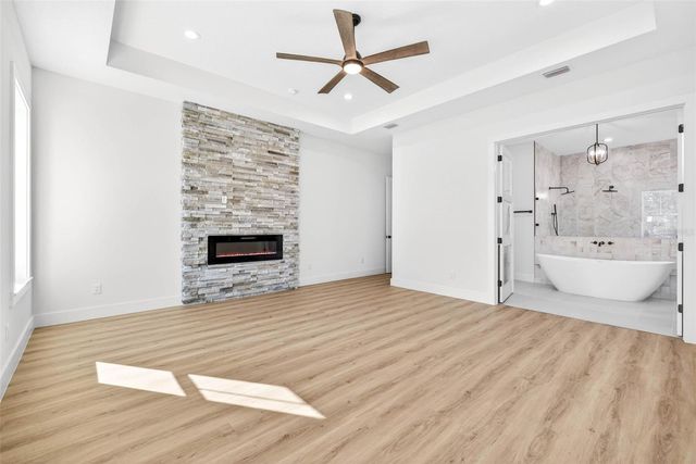 14823 CRIMSON OAKS TRAIL, Dade City, FL 33525