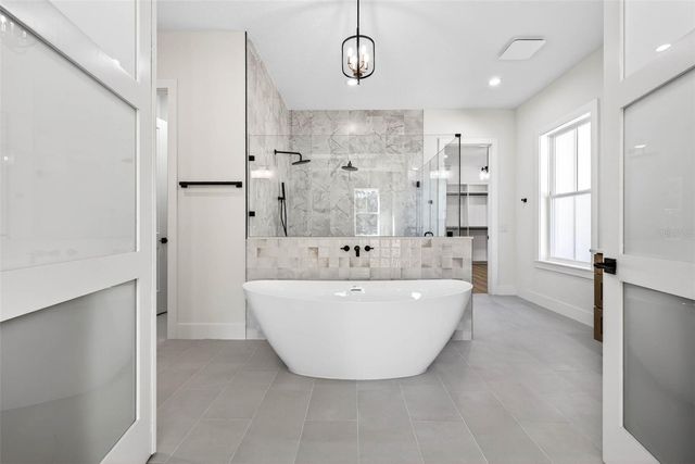 14823 CRIMSON OAKS TRAIL, Dade City, FL 33525