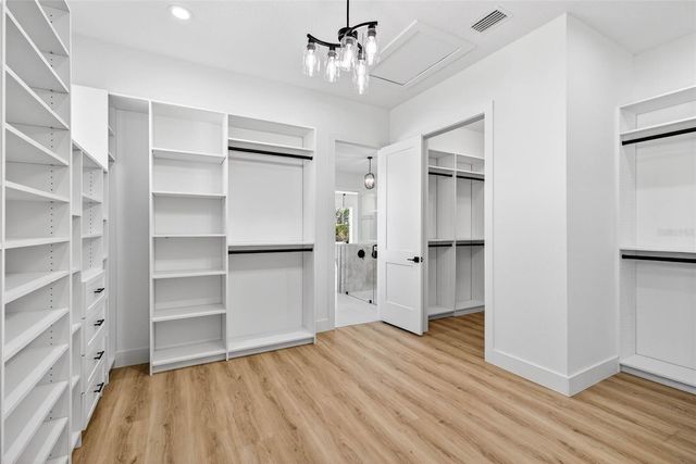 14823 CRIMSON OAKS TRAIL, Dade City, FL 33525