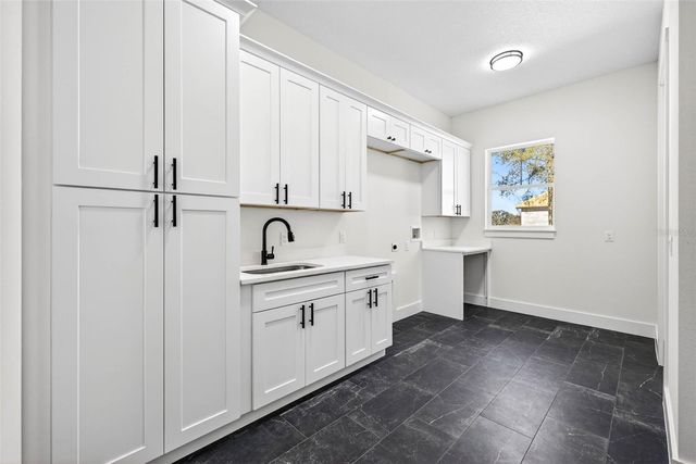 14823 CRIMSON OAKS TRAIL, Dade City, FL 33525