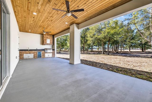 14823 CRIMSON OAKS TRAIL, Dade City, FL 33525