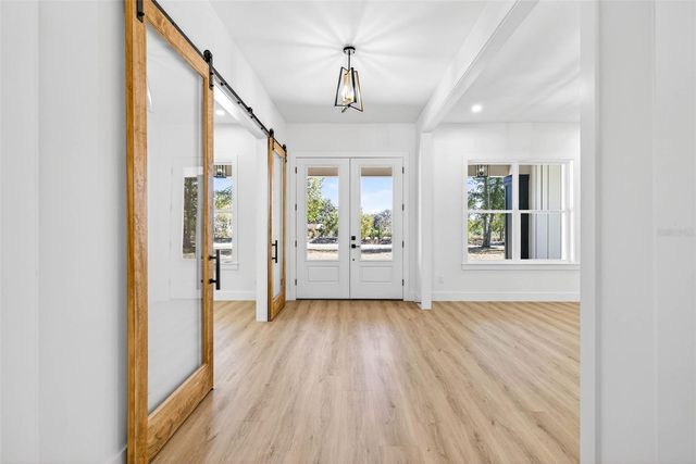 14823 CRIMSON OAKS TRAIL, Dade City, FL 33525