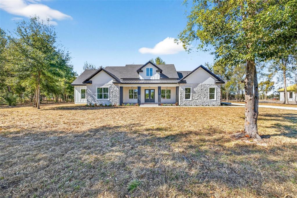 14823 CRIMSON OAKS TRAIL, Dade City, FL 33525