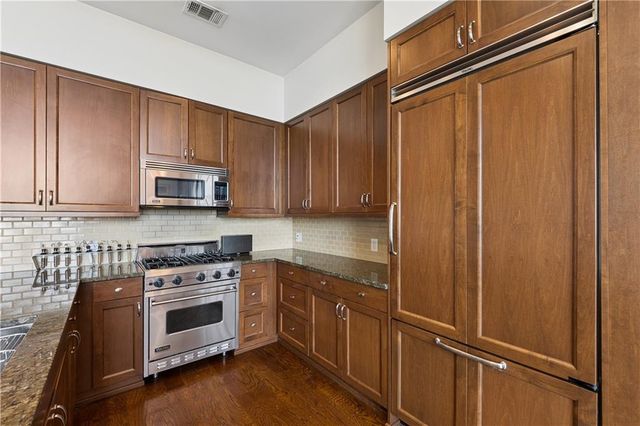 3630 Peachtree Road NE 1809, Atlanta, GA 30326