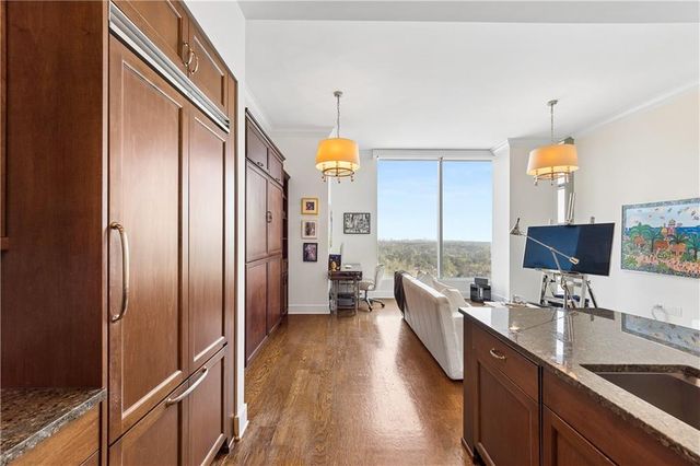 3630 Peachtree Road NE 1809, Atlanta, GA 30326