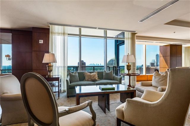 3630 Peachtree Road NE 1809, Atlanta, GA 30326