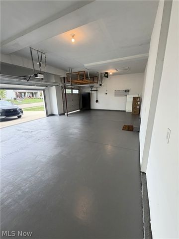 3241 Boettler Street NE, Canton, OH 44721