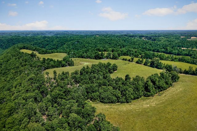 8495 Baxter Rd, Baxter, TN 38544