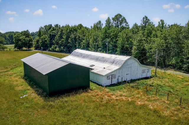 8495 Baxter Rd, Baxter, TN 38544