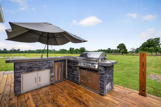 8495 Baxter Rd, Baxter, TN 38544