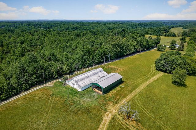 8495 Baxter Rd, Baxter, TN 38544