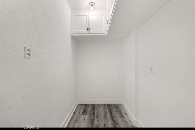 2121 James M Wood Boulevard 221, Los Angeles, CA 90006